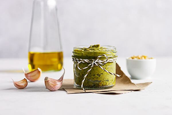Pesto v pěkné sklenici perfektně poslouží i jako jedlý dárek. pesto jako darek